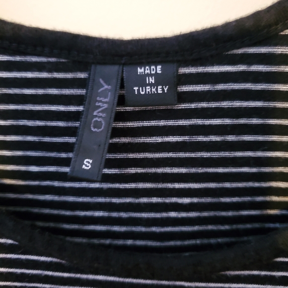 Long dress - Picture 3 of 3